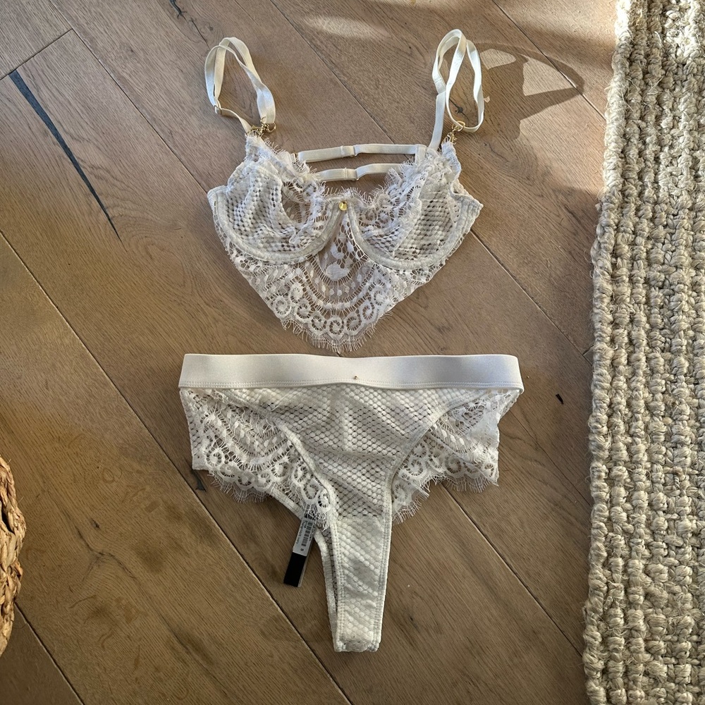 Gooseberry white set